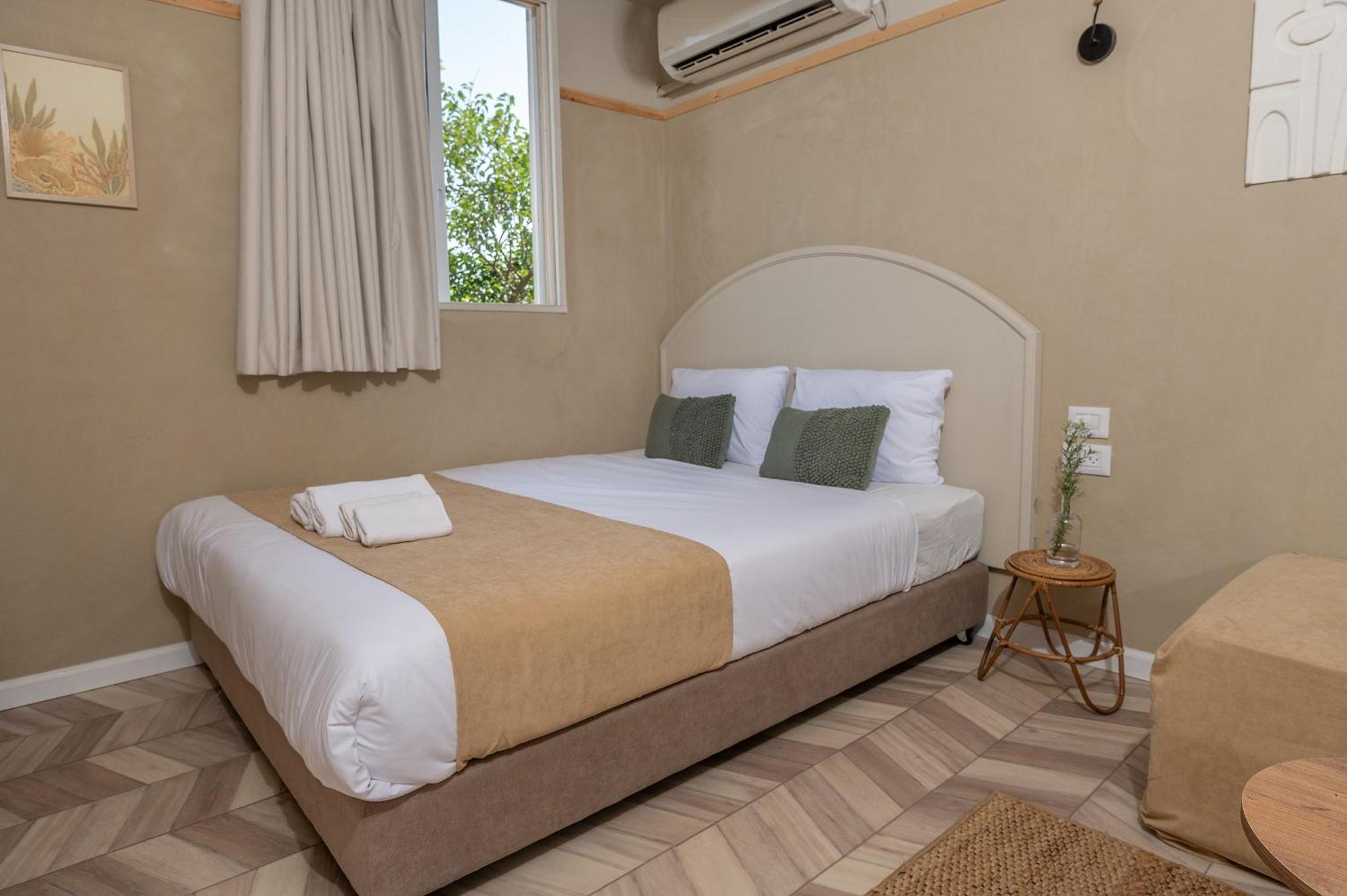 Hotel Alaya Poleg à Netanya Extérieur photo