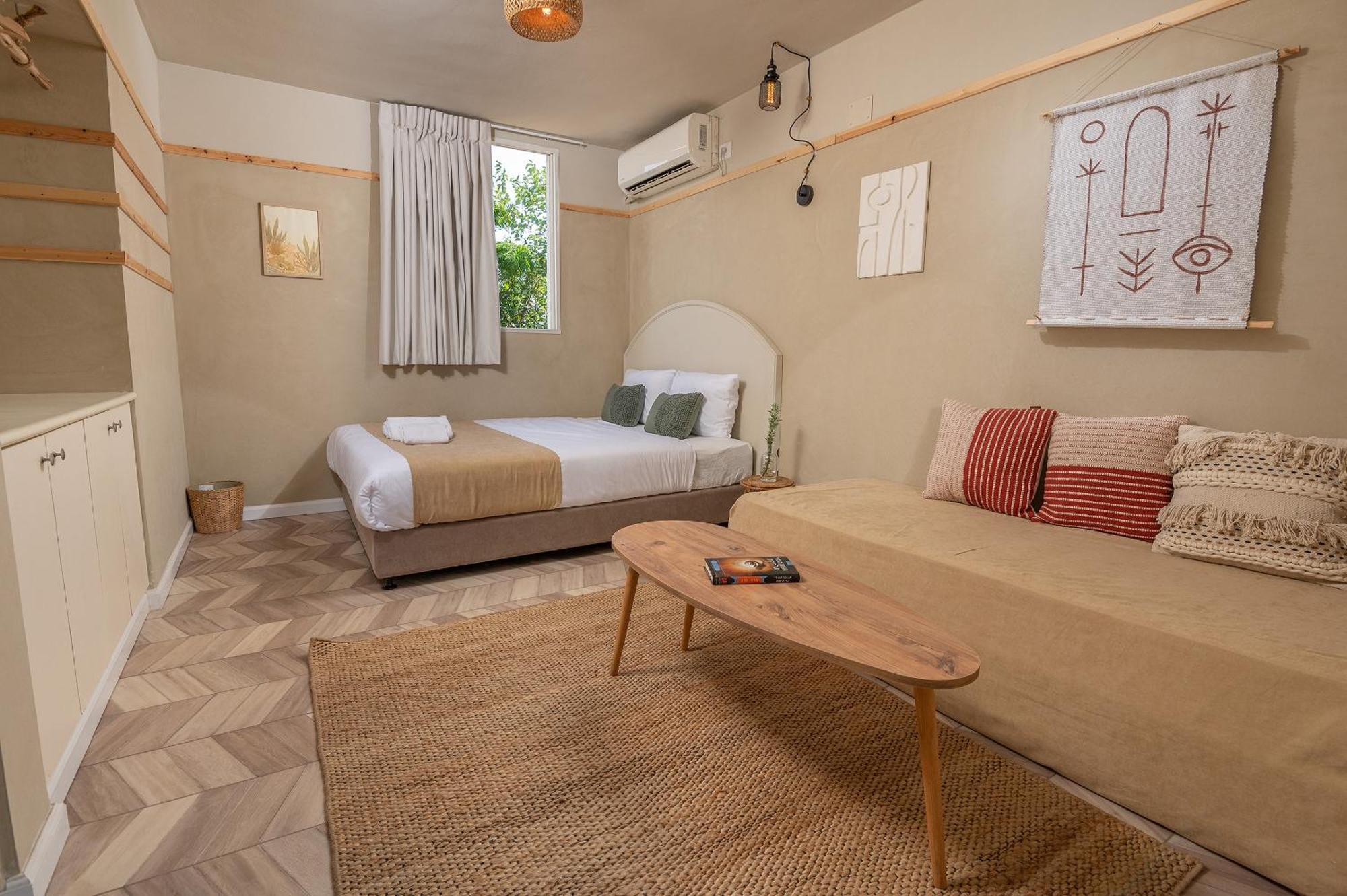 Hotel Alaya Poleg à Netanya Extérieur photo