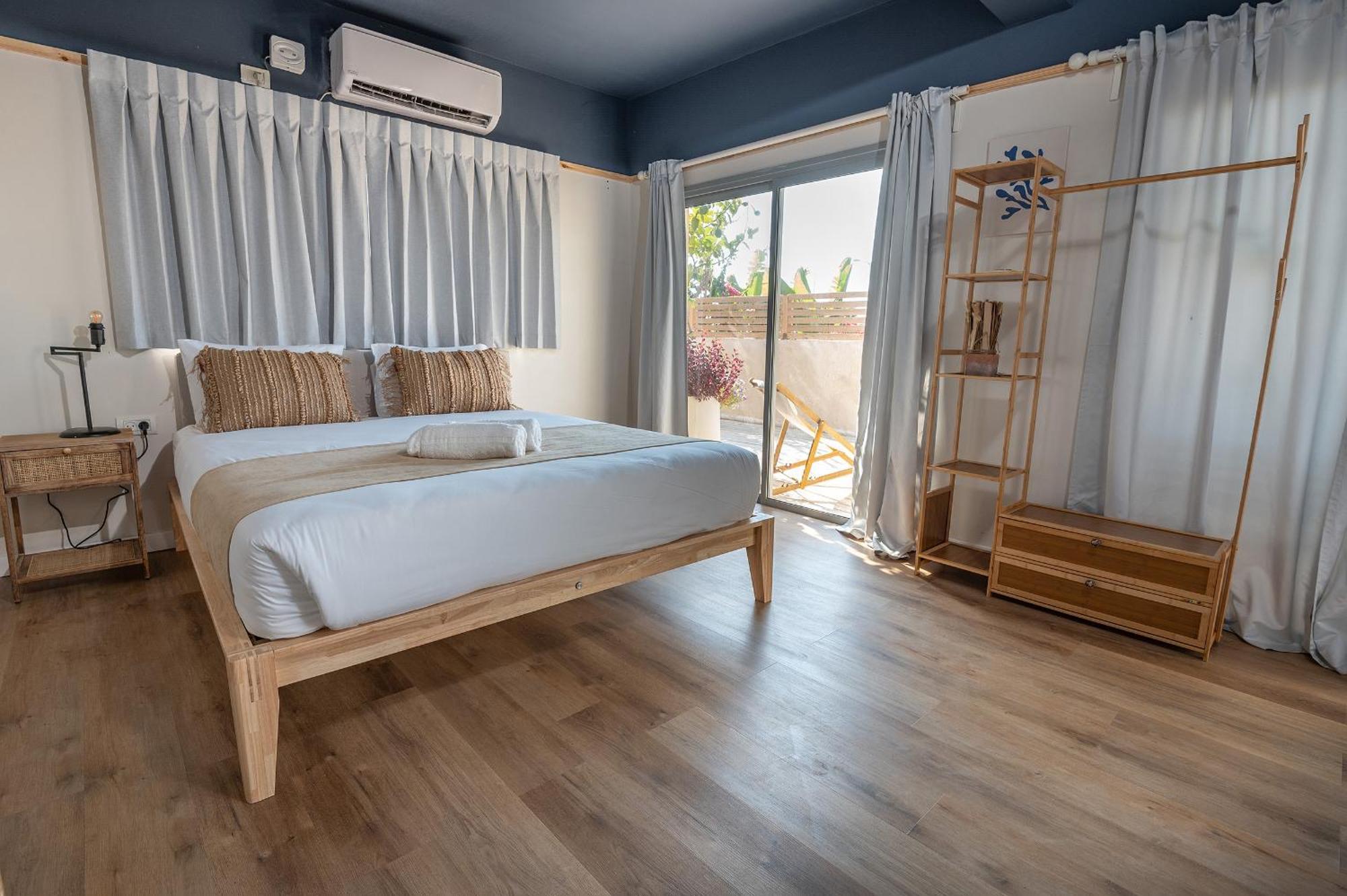 Hotel Alaya Poleg à Netanya Extérieur photo