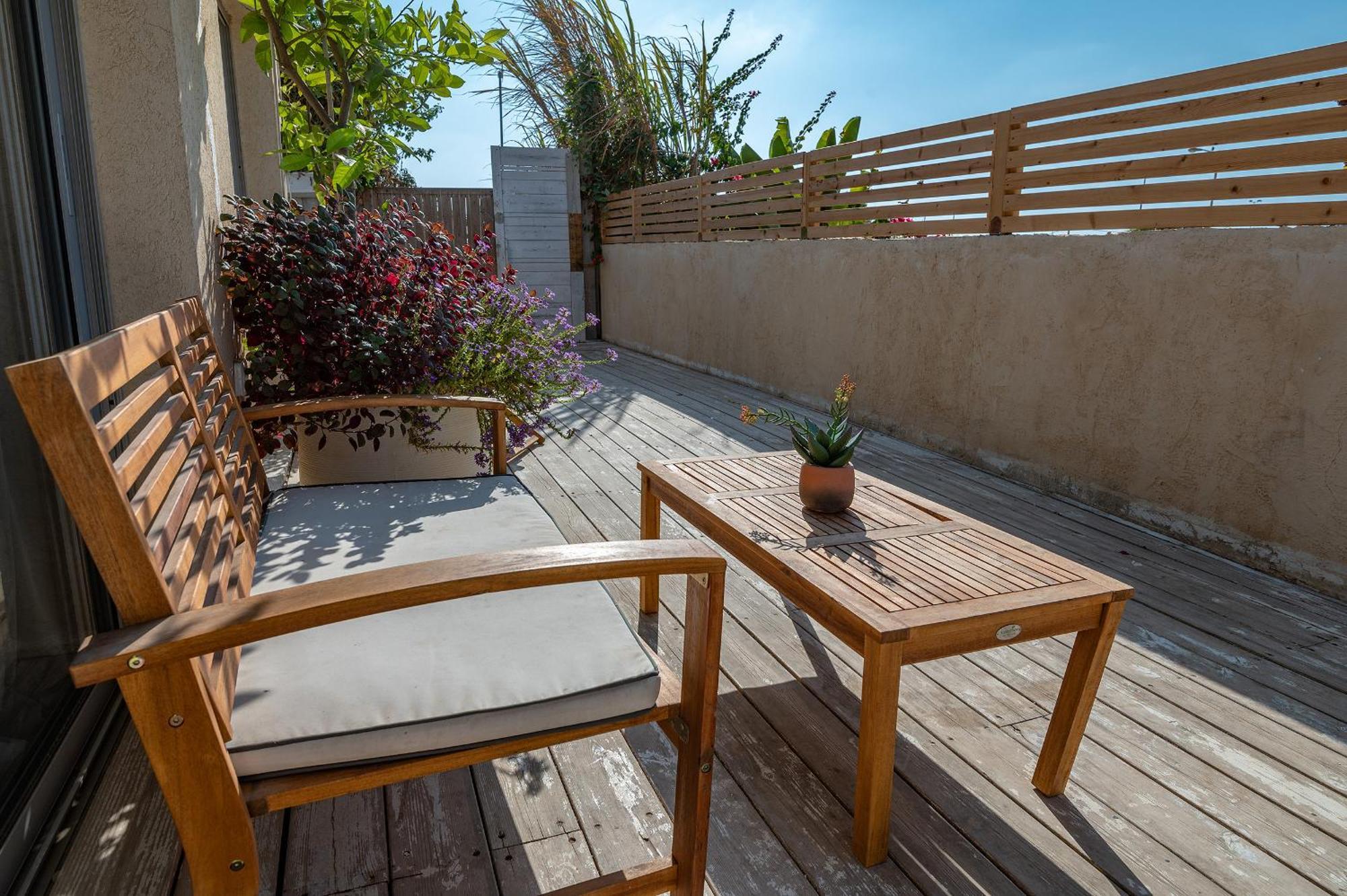 Hotel Alaya Poleg à Netanya Extérieur photo